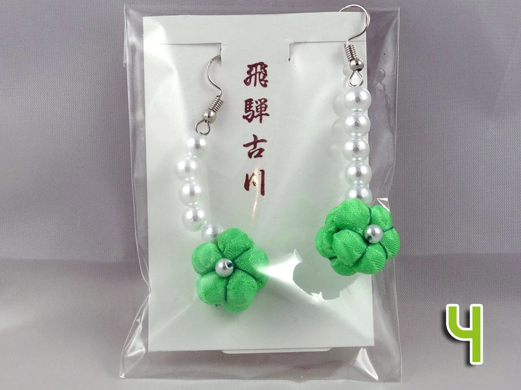 Paire De Boucle D'oreille Fleurs En Tissu De Kimono S – Image 9