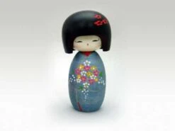 Kokeshi Hanatsumi (pétales De Fleurs)