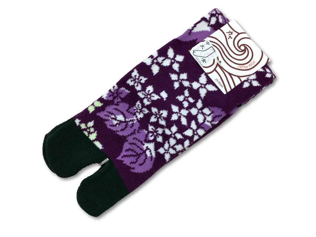 Chaussettes Tabi Petites Fleurs Sur Fond Pourpre 23-25cm 1 Chaussettes Tabi Petites Fleurs Sur Fond Pourpre 23-25cm